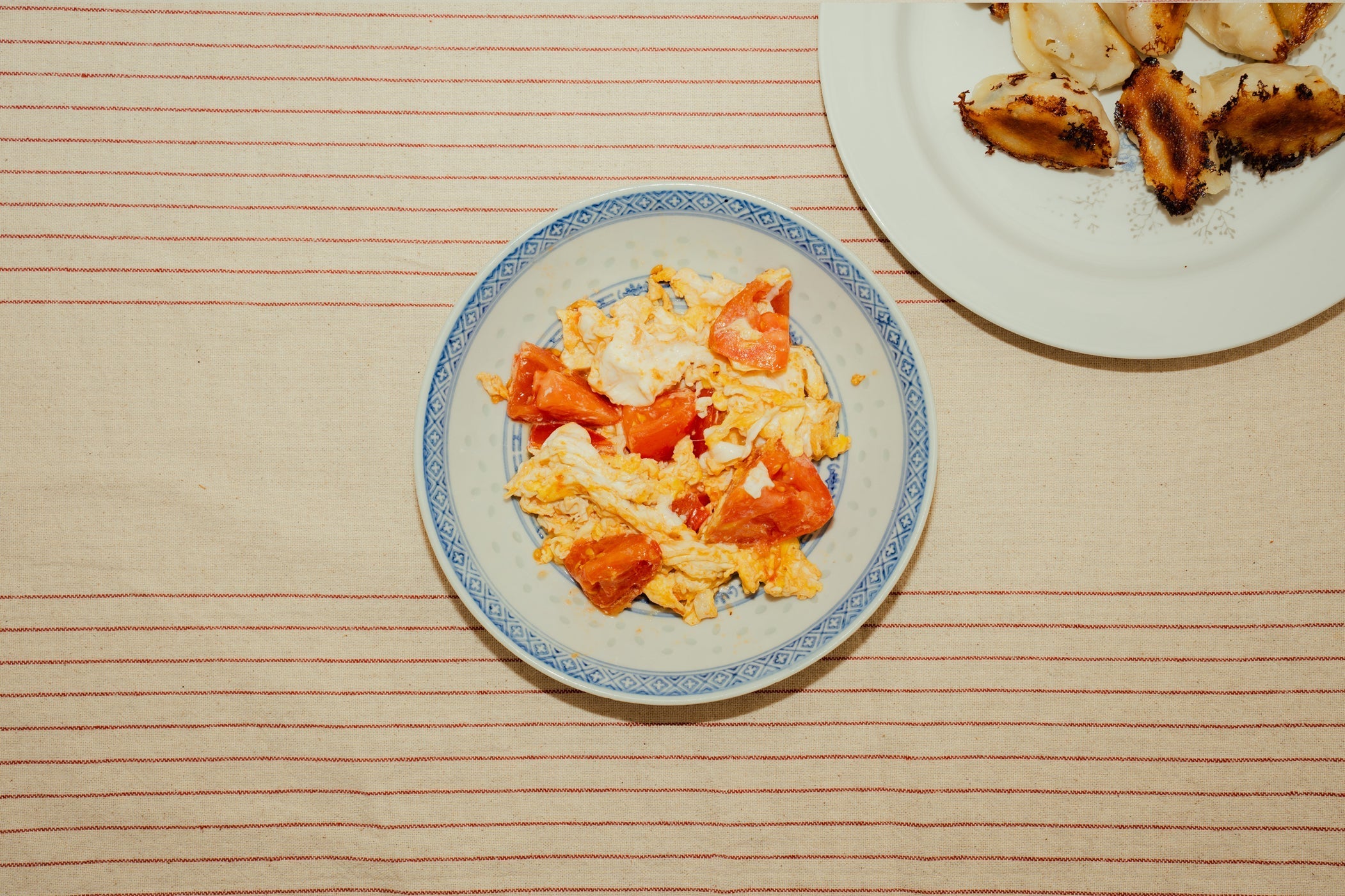 Chinese Tomato & Egg Stir-Fry (西红柿炒鸡蛋)